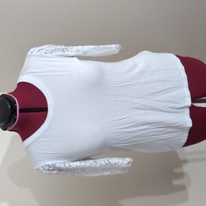 Kim and Cami|  White Short Sleeved T-shirt With Lace Sleeves Rayon Spandex Blend